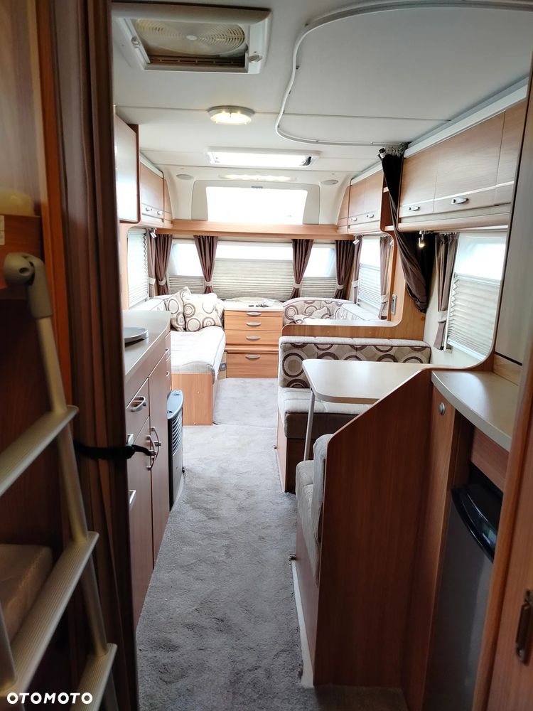 SWIFT Challenger Expression 636 - 4