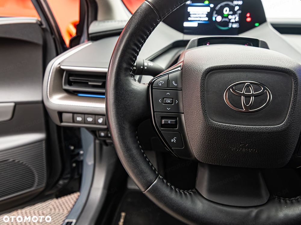 Toyota Prius - 15