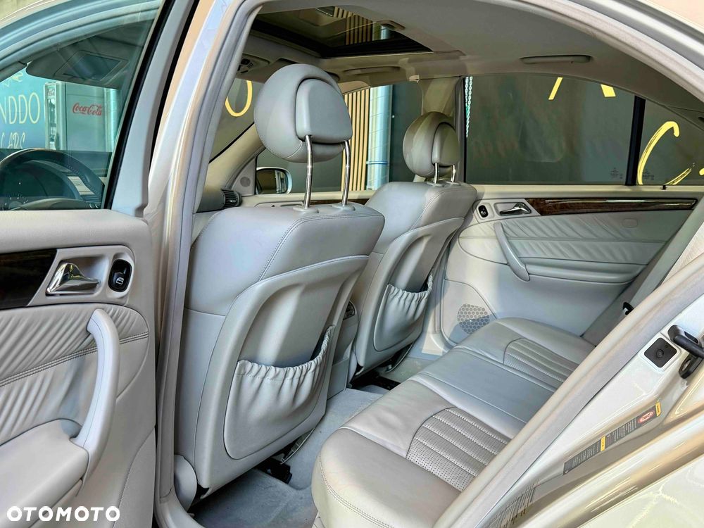 Mercedes-Benz Klasa C 55 AMG Automatik - 27