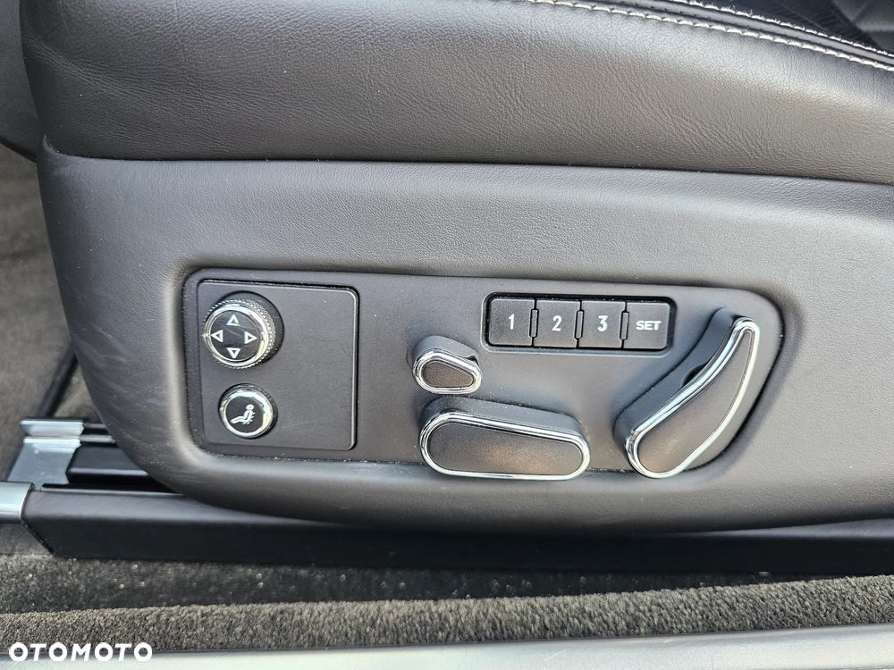 Bentley Continental GT - 23