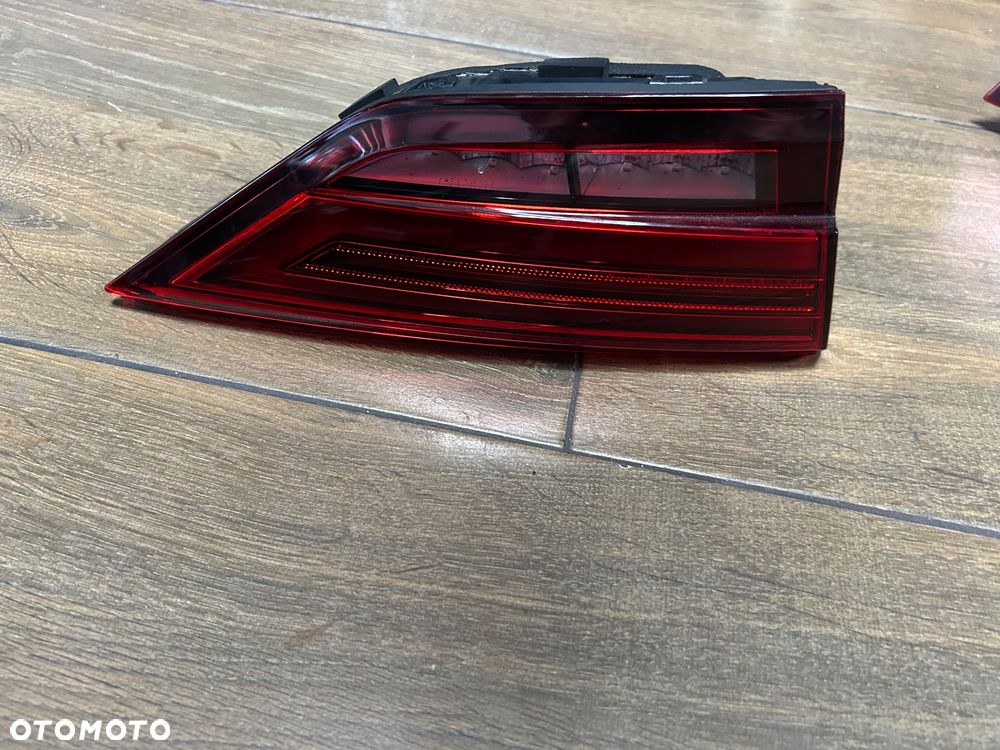 AUDI A3 SEDAN LIFT 2016-2020 8V5945093D LED LAMPA LEWA TYŁ ORG