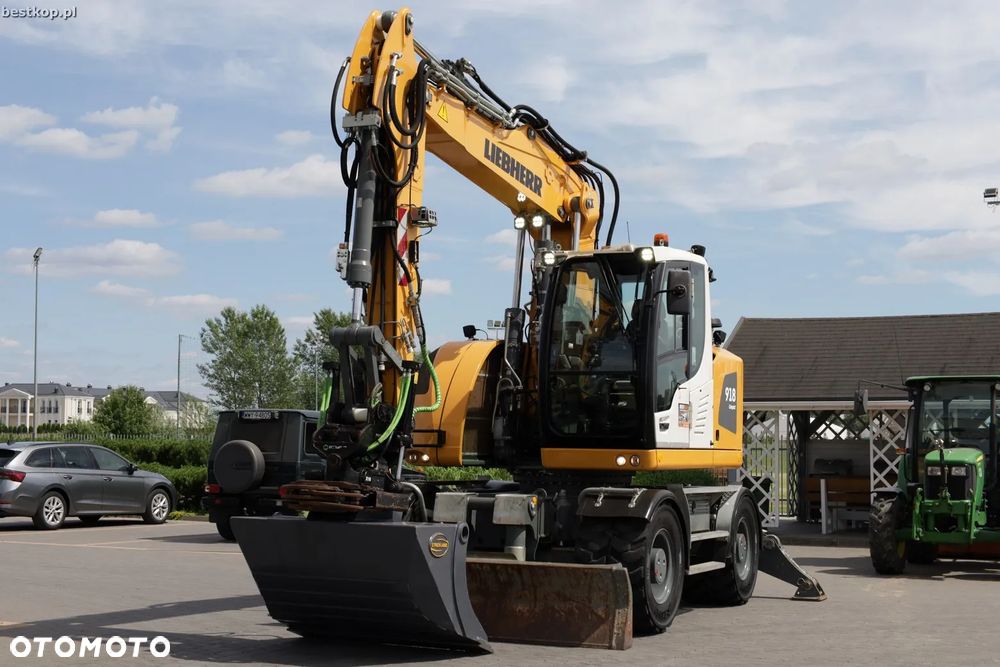 Liebherr A918 Compact - 15