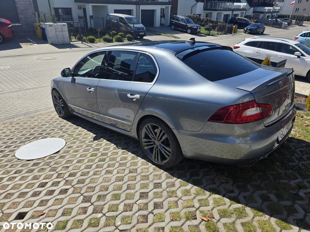 Skoda Superb 3.6 FSI 4x4 Platinum DSG - 4