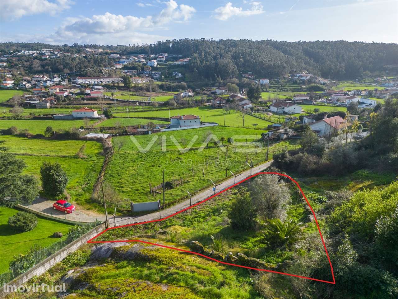 Terreno Para Construção  Venda em Arnoso (Santa Maria e Santa Eulália) - Grande imagem: 3/18