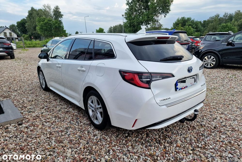 Toyota Corolla 1.8 Hybrid Selection - 13