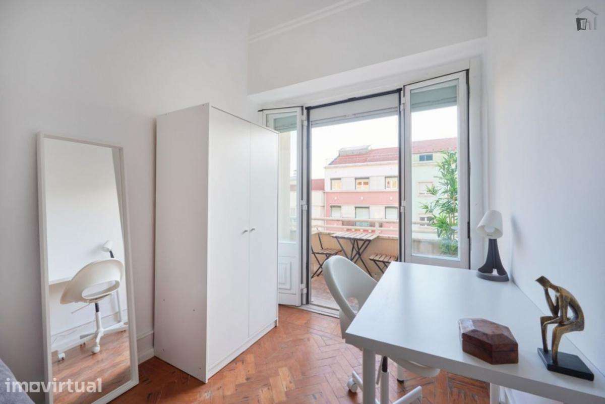 Quarto - localizado em Alameda Lisbon - Grande imagem: 3/26