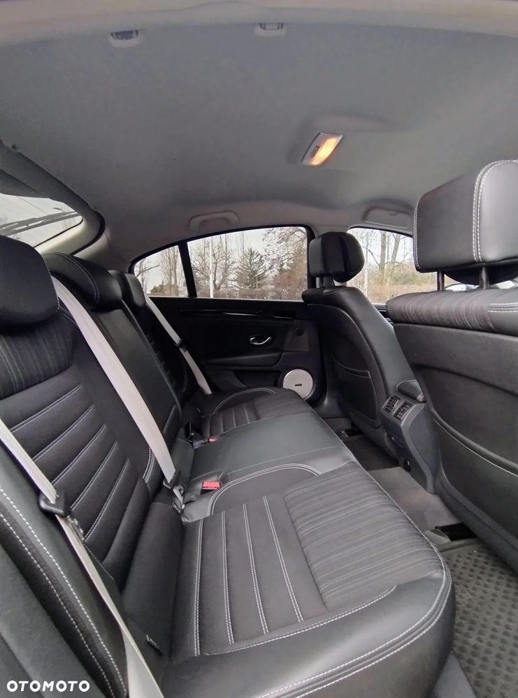 Renault Laguna 2.0 dCi Bose Edition - 32