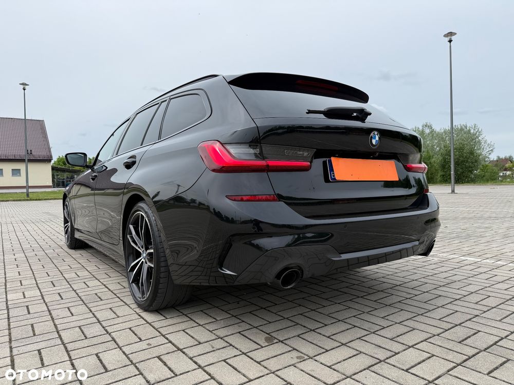 BMW Seria 3 320d xDrive MHEV M Sport sport - 9