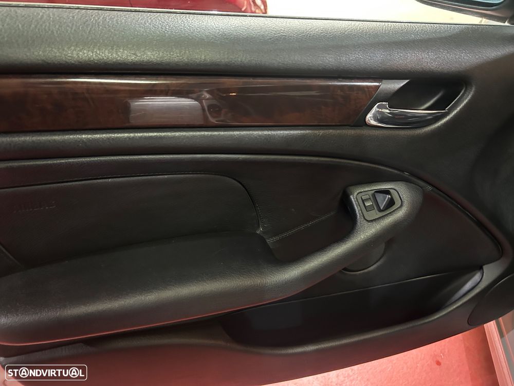 BMW 330 dA - 14