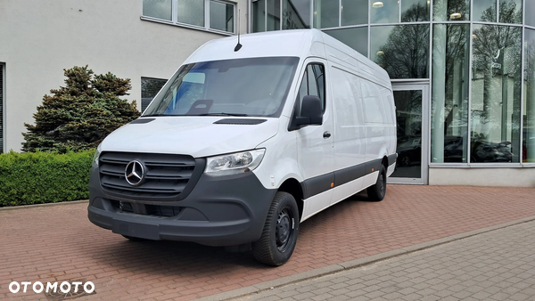 Mercedes-Benz Sprinter 317