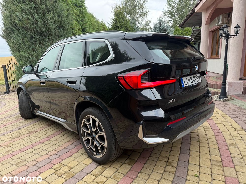 BMW X1 sDrive18d xLine - 9