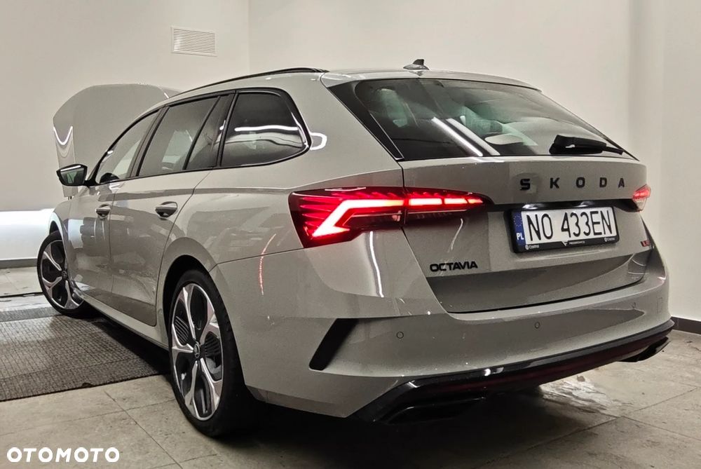 Skoda Octavia - 7