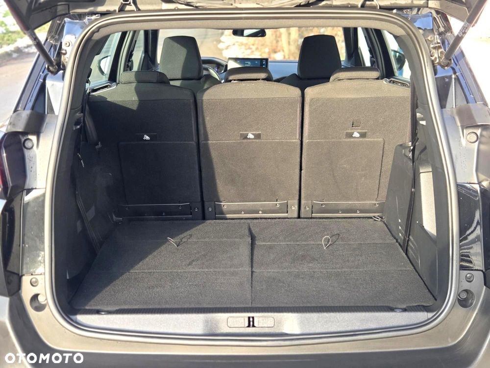 Peugeot 5008 1.2 PureTech Road Trip S&S EAT8 - 28