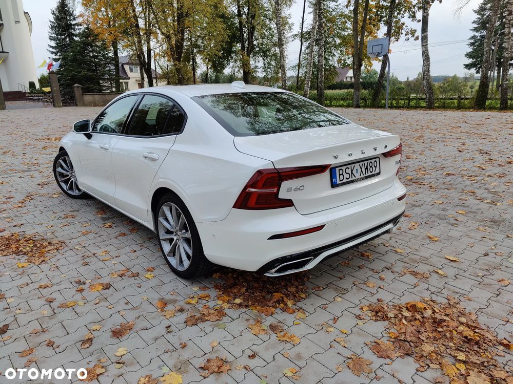 Volvo S60 T6 AWD Momentum Pro - 5