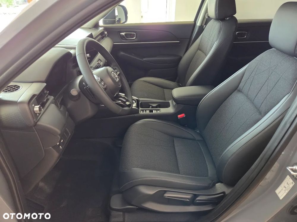 Honda HR-V ver-1-5-i--mmd-advance-bsi-cvt - 3