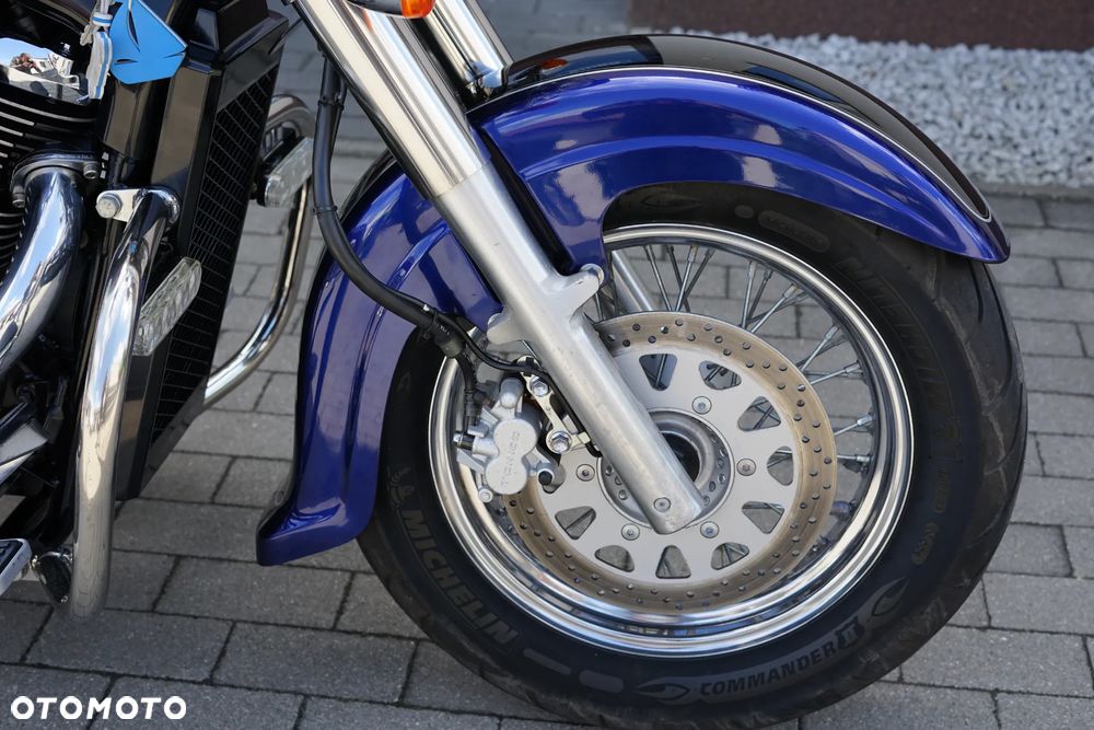 Suzuki VL 800 Volusia - 14