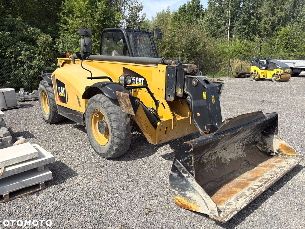 Caterpillar TH417C - 1