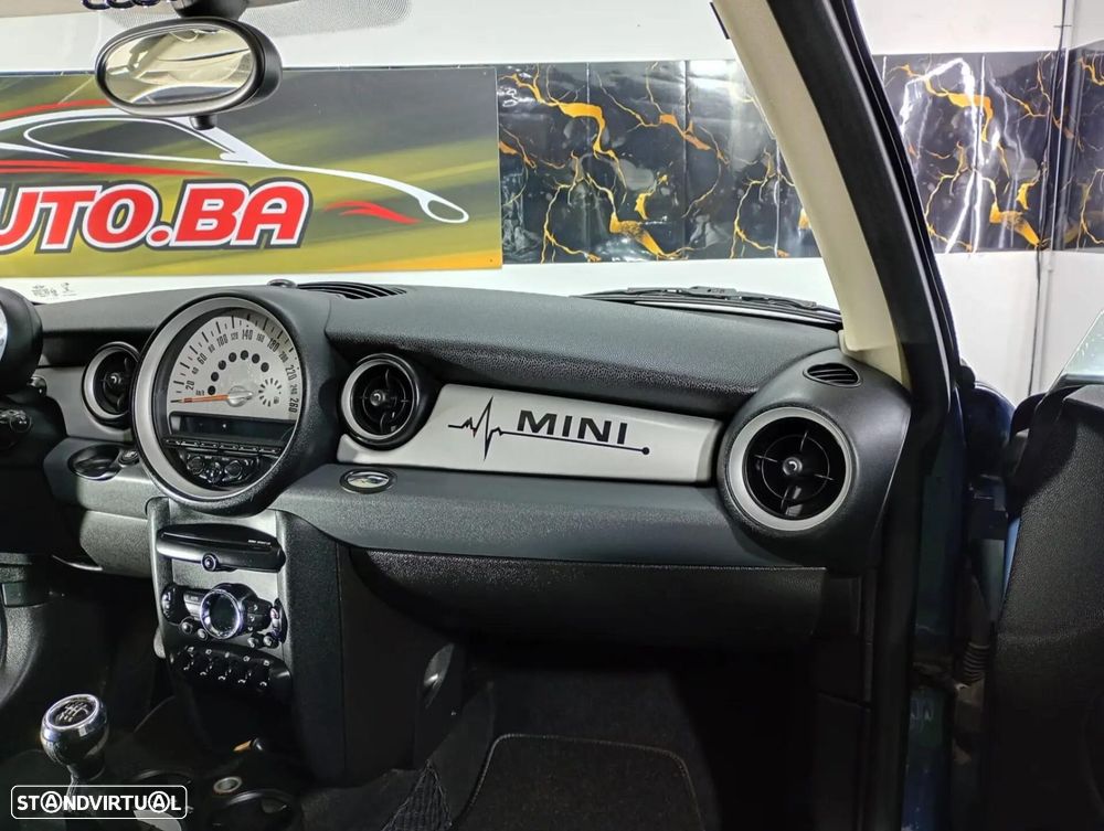 MINI 3 Portas - 25