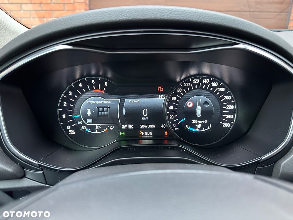 Ford Mondeo 2.0 EcoBlue Titanium - 26