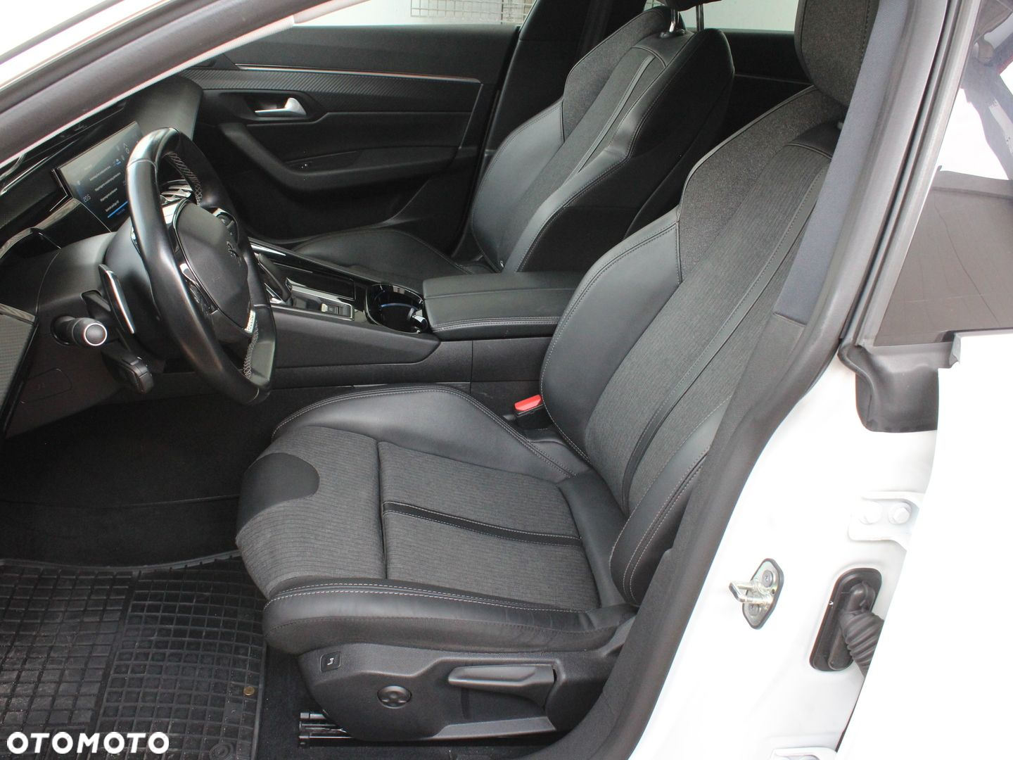 Peugeot 508 2.0 BlueHDi Allure S&S EAT8 - 17