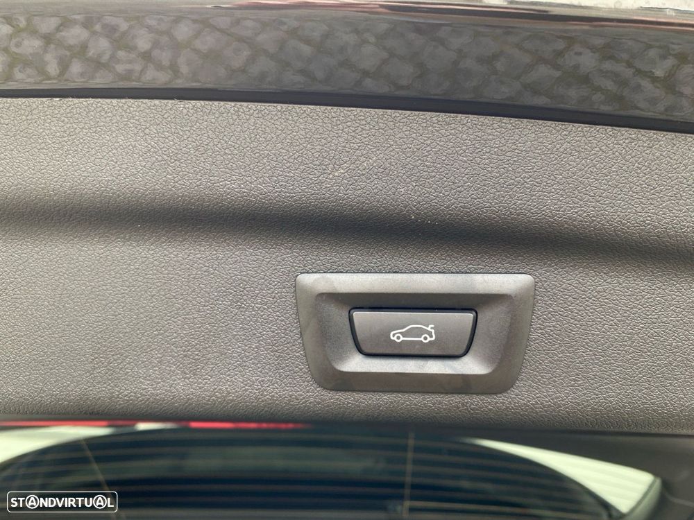 BMW 225xe Active Tourer e xDrive Pack Desportivo M - 19