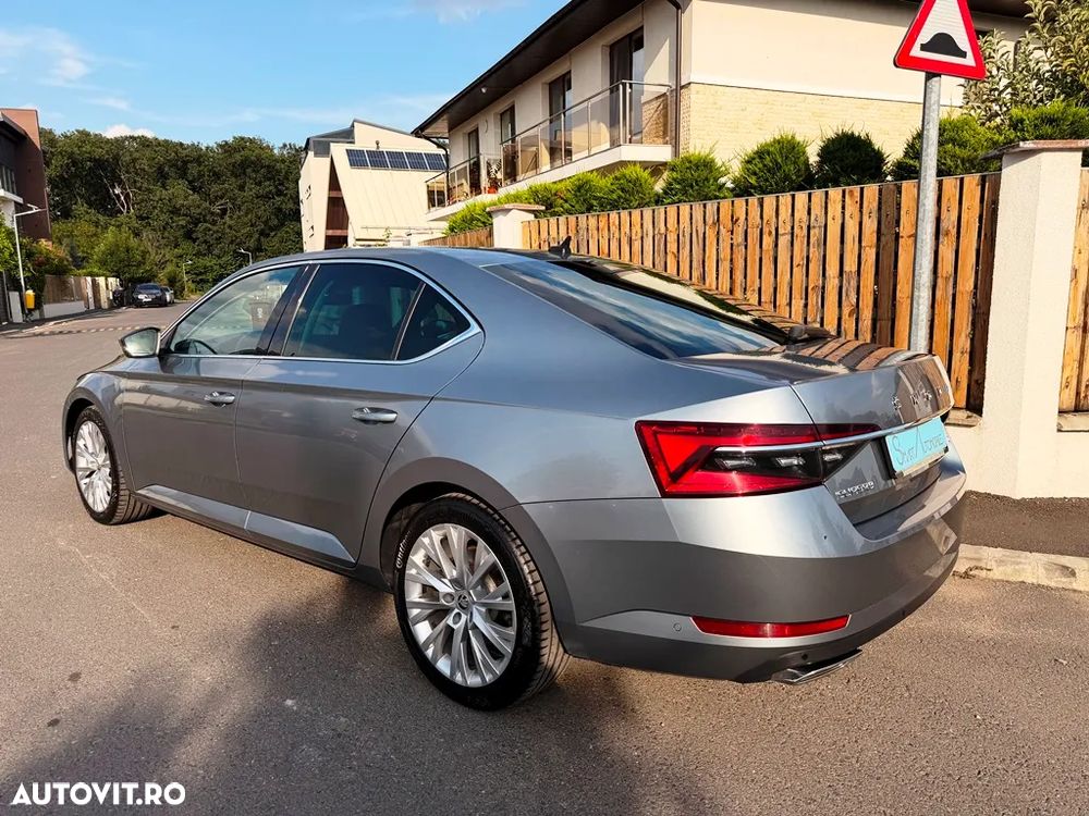 Skoda Superb 2.0 TSI 4X4 DSG Sportline - 4