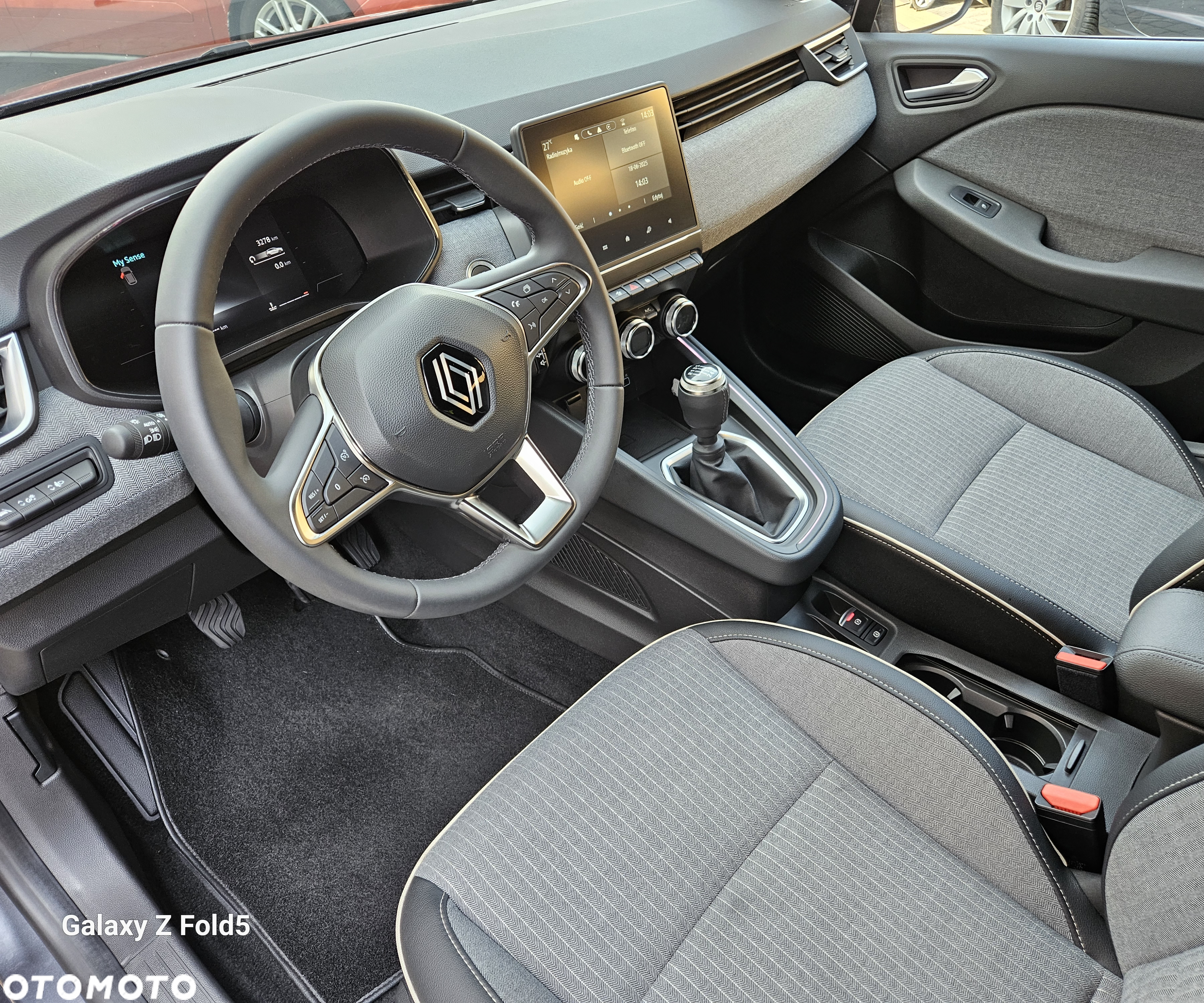 Renault Clio 1.0 TCe Evolution - 15