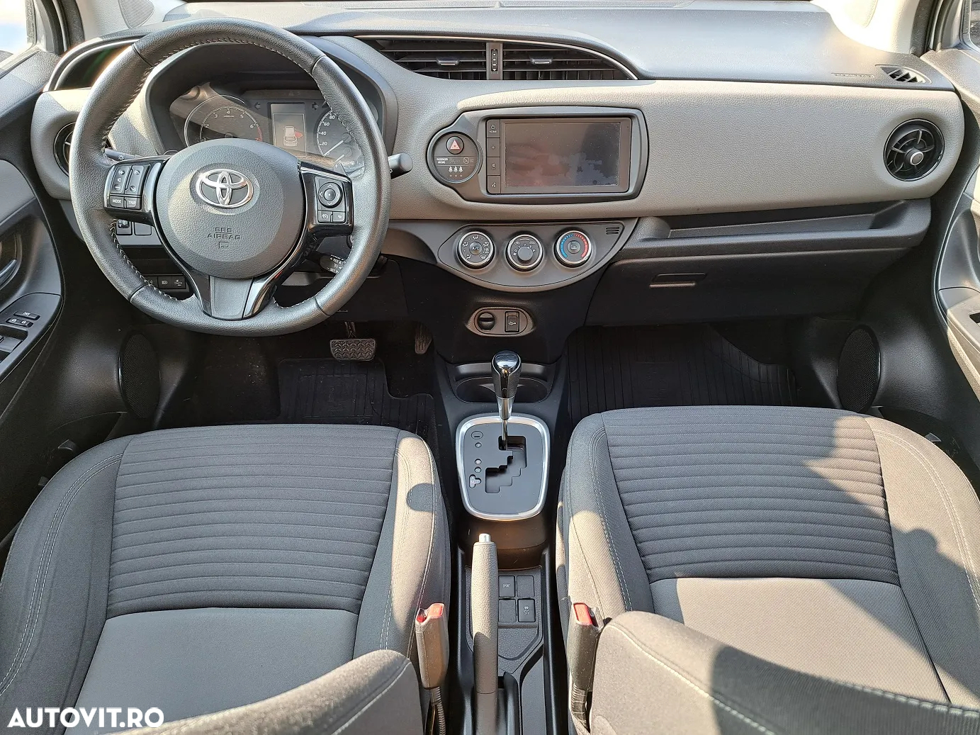 Toyota Yaris - 14