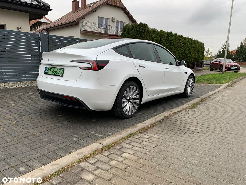 Tesla Model 3 Premium Langstreckenbatterie RWD - 8