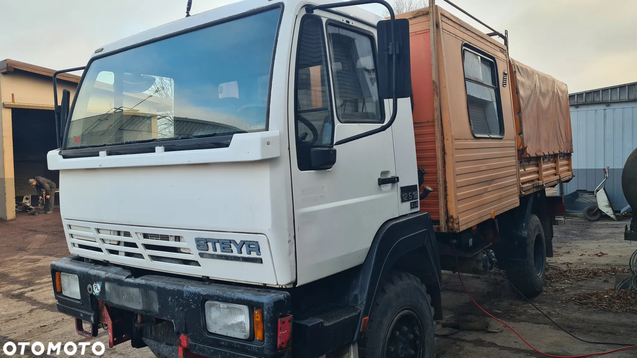 Steyr 12S18 4X4 - 4