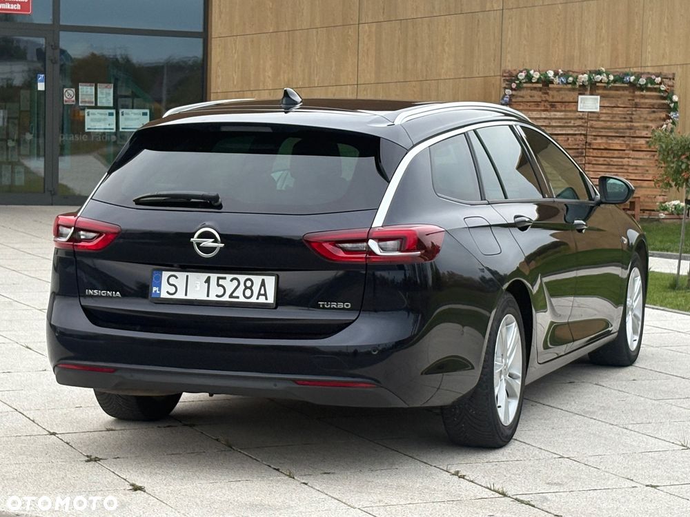 Opel Insignia - 18