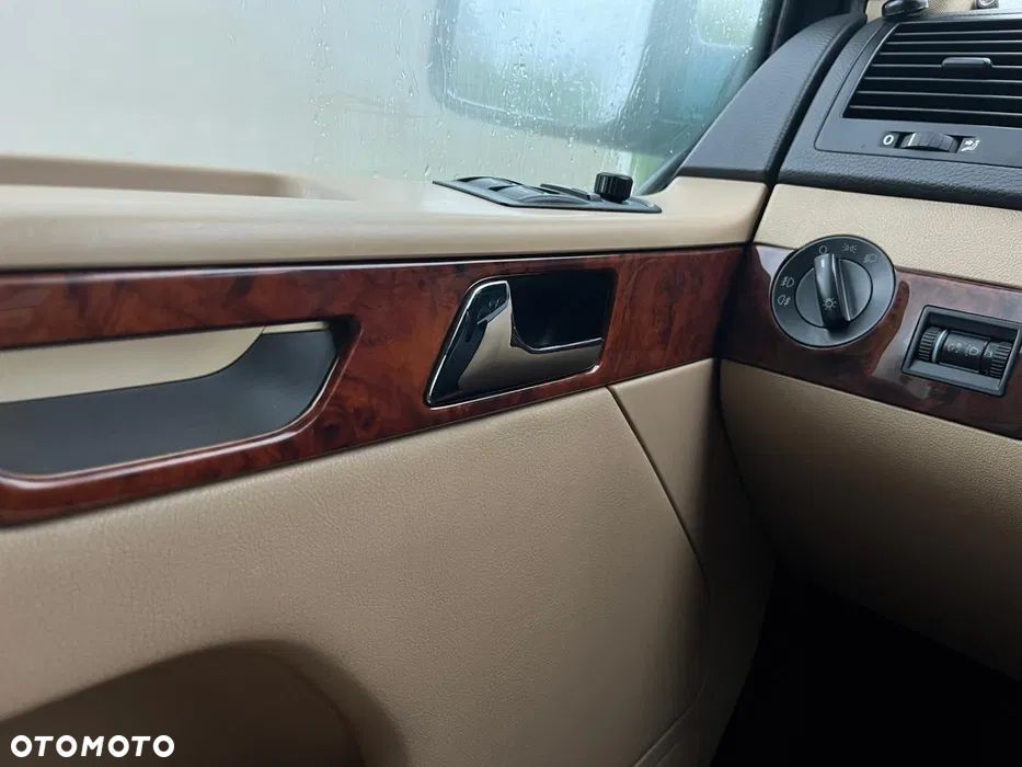 Volkswagen Multivan L1 Business - 7