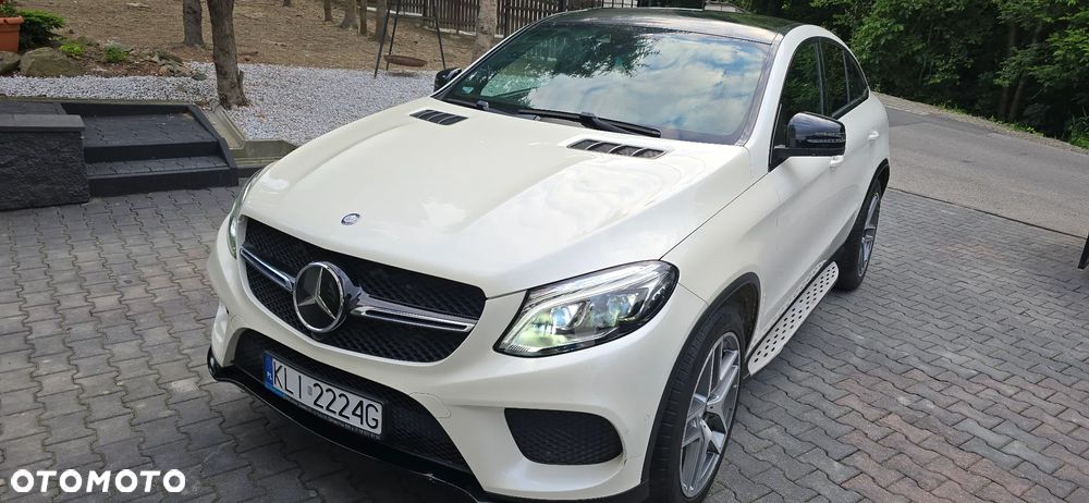 Mercedes-Benz GLE - 1