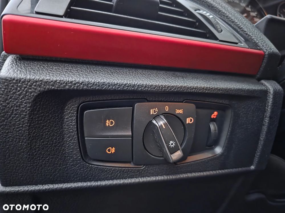 BMW Seria 1 116i Sport Line - 19