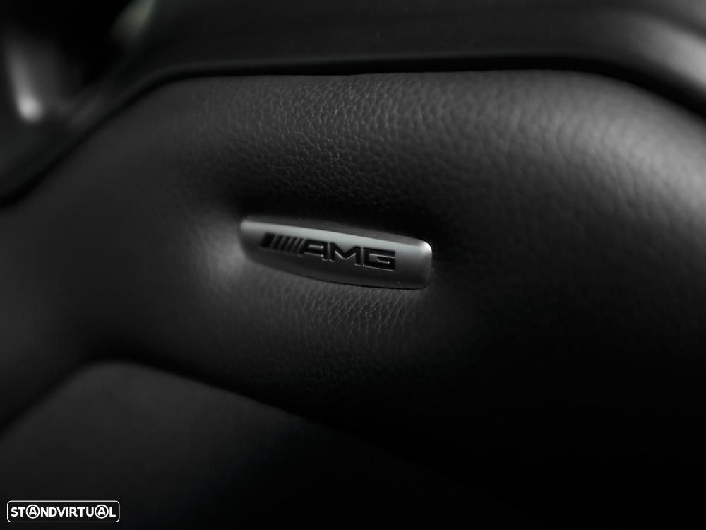 Mercedes-Benz CLA 45 AMG S Shooting Brake 4Matic+ - 12