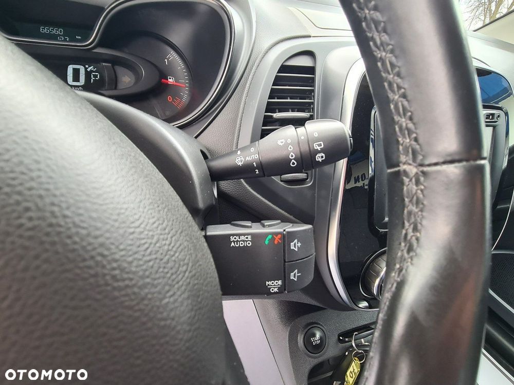 Renault Captur 1.5 dCi Intens EDC - 21