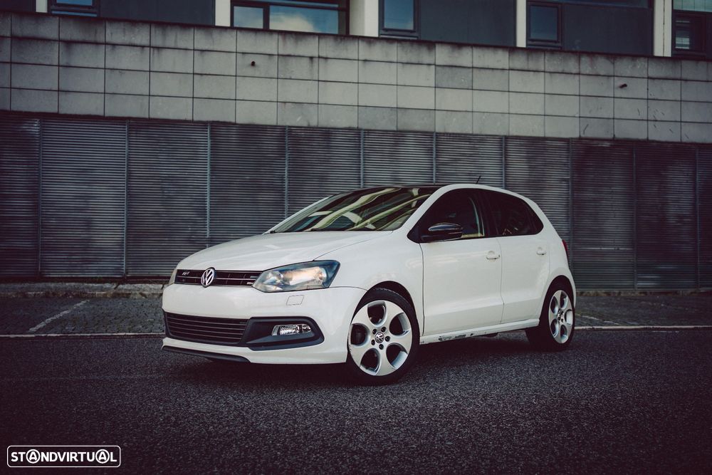 VW Polo 1.6 TDI DSG MATCH - 1