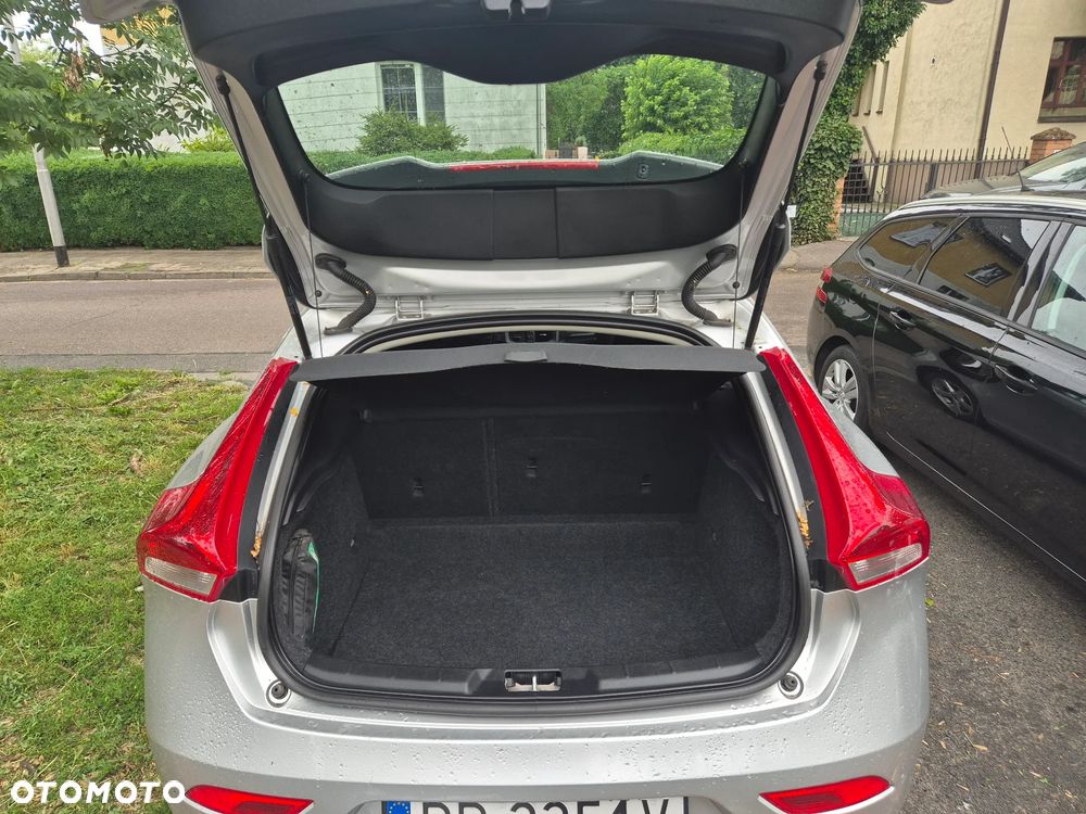 Volvo V40 D2 Drive-E Kinetic - 22