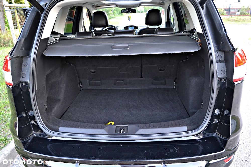 Ford Kuga 2.0 TDCi 4x4 Individual - 28