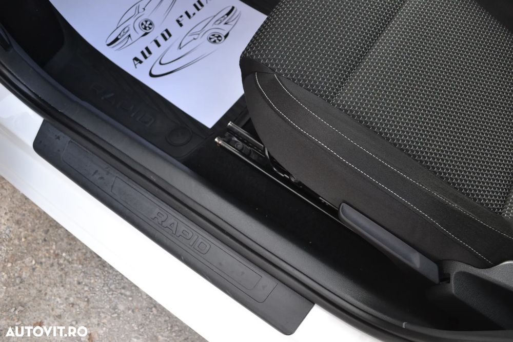 Skoda RAPID 1.4 TSI DSG Ambition - 9