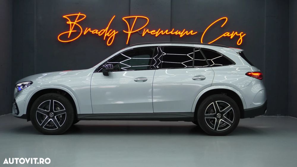 Mercedes-Benz GLC 300 4MATIC MHEV - 2