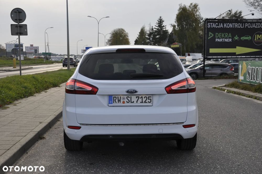 Ford Mondeo 2.0 TDCI Titanium - 4