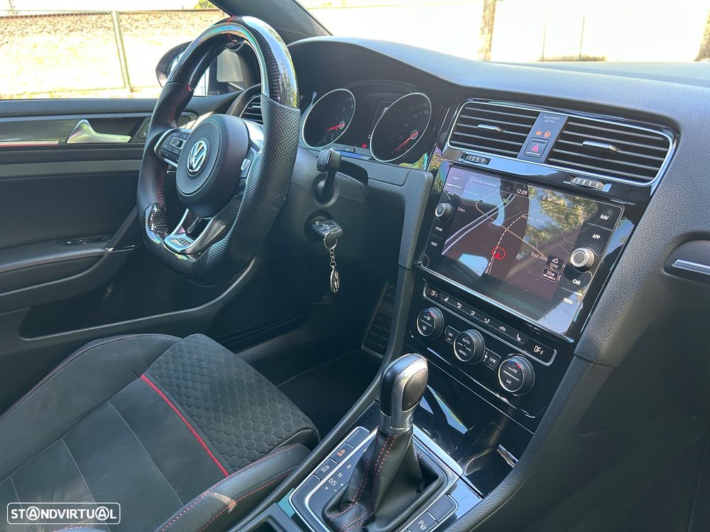 VW Golf 2.0 TSI GTI DSG Performance - 13