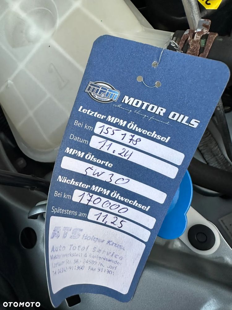 Toyota Avensis Combi 1.8 Executive - 28