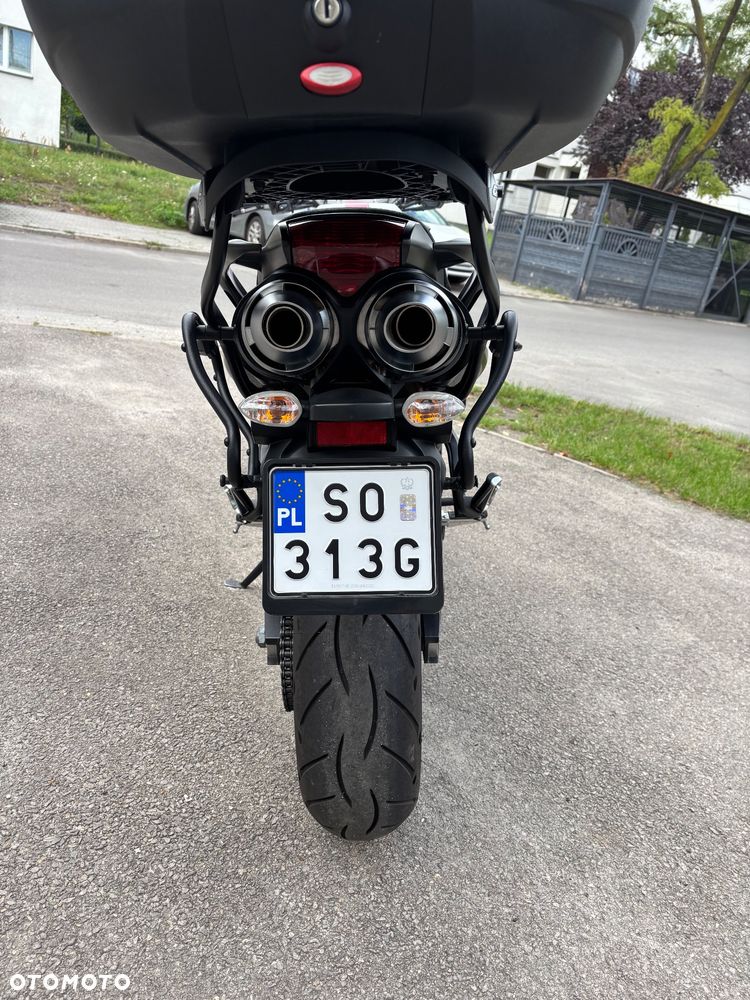 Yamaha FZ6 - 16
