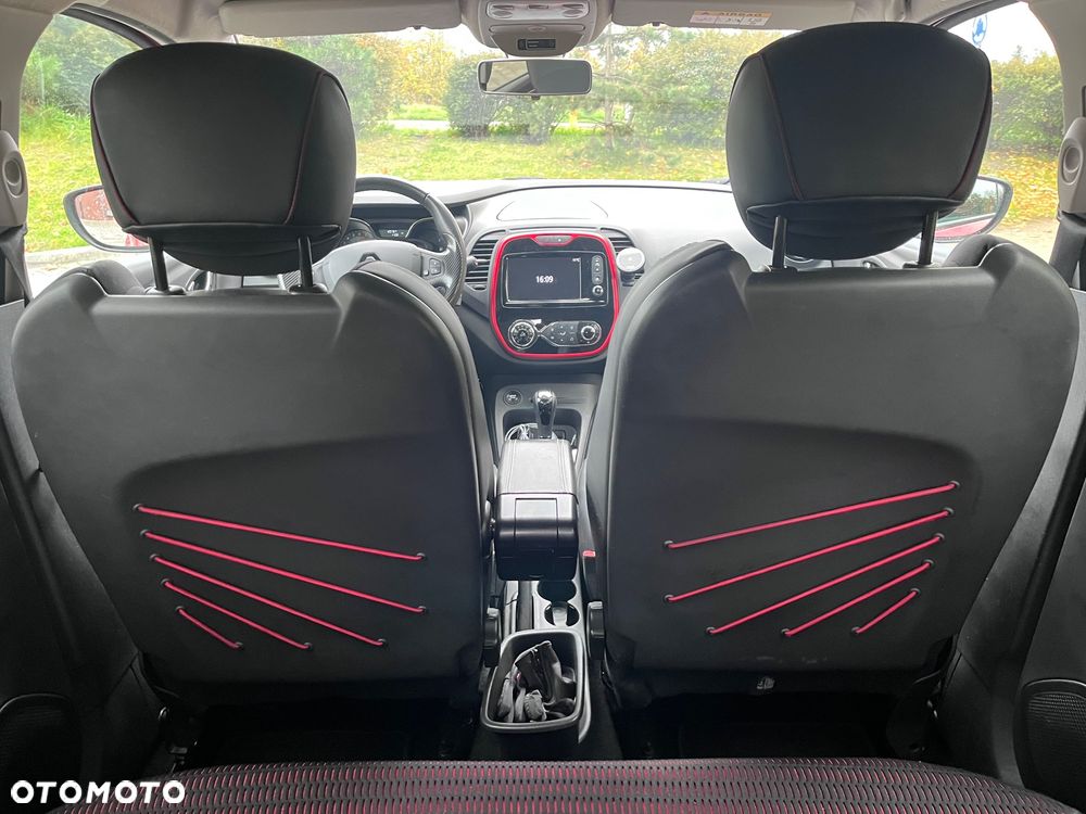 Renault Captur 1.2 TCe Helly Hansen EDC - 12