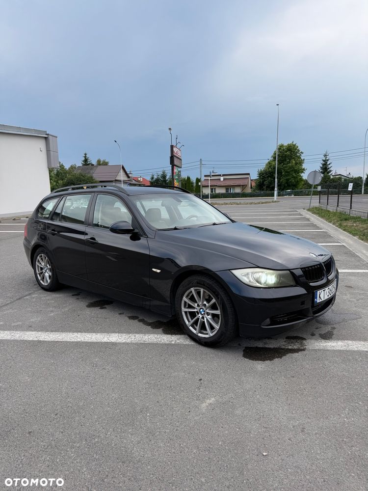 BMW Seria 3 320d DPF - 6