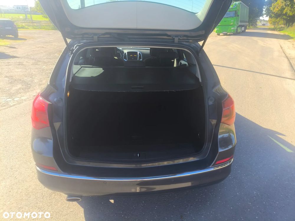 Opel Astra IV 1.4 T Sport - 10