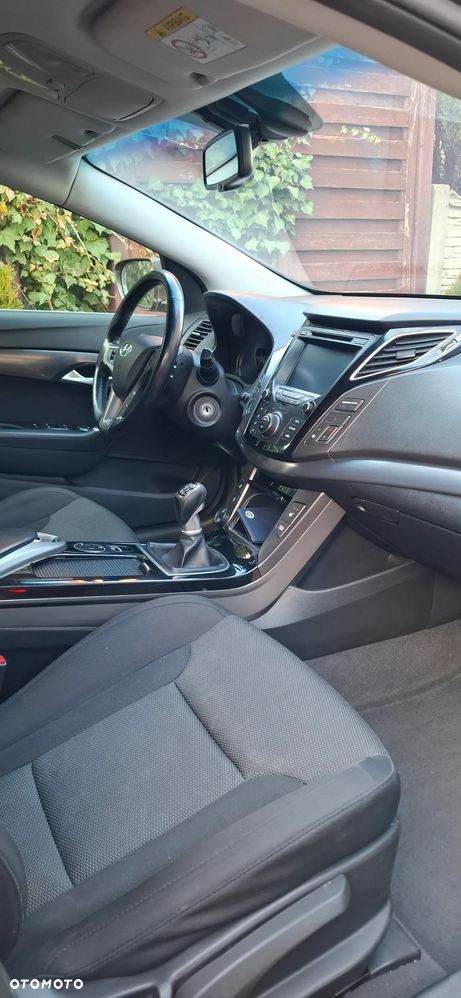 Hyundai i40 Kombi 1.6 Trend - 13