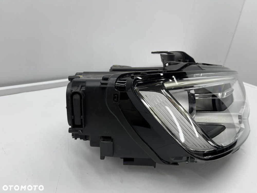 Lampa reflektor Audi A3 8v LIFT 16-20r. prawa przednia BI-XENON EU oryginalna - 2